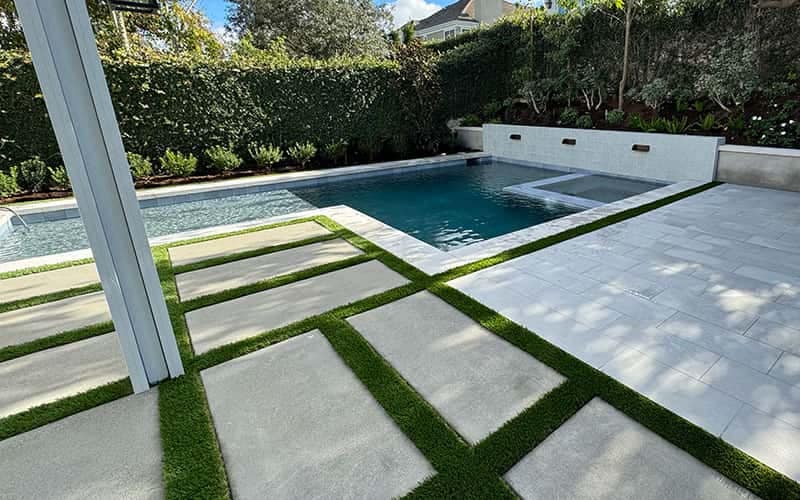 Pool & patio turf installation by HaloTurf, photo 5