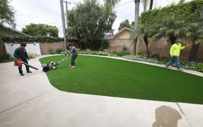 Turf cleaning installation by HaloTurf, photo 3